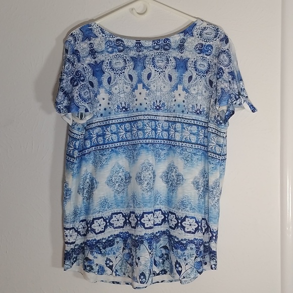 Time and Tru Short Sleeve Women's XL (16-18) Top with slit in sleeves - Picture 8 of 10